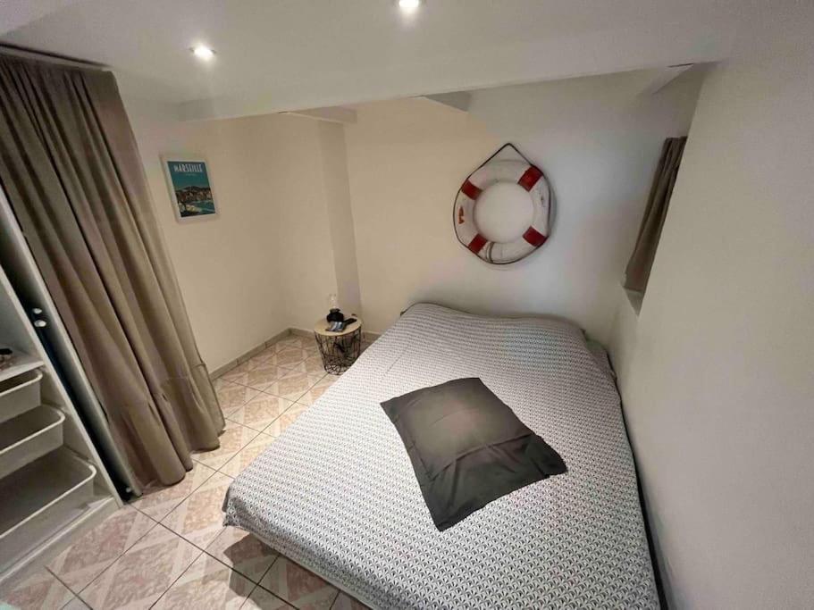 Petit Boucan 47M2 Dans Le Coeur Du Panier Marseille Luaran gambar